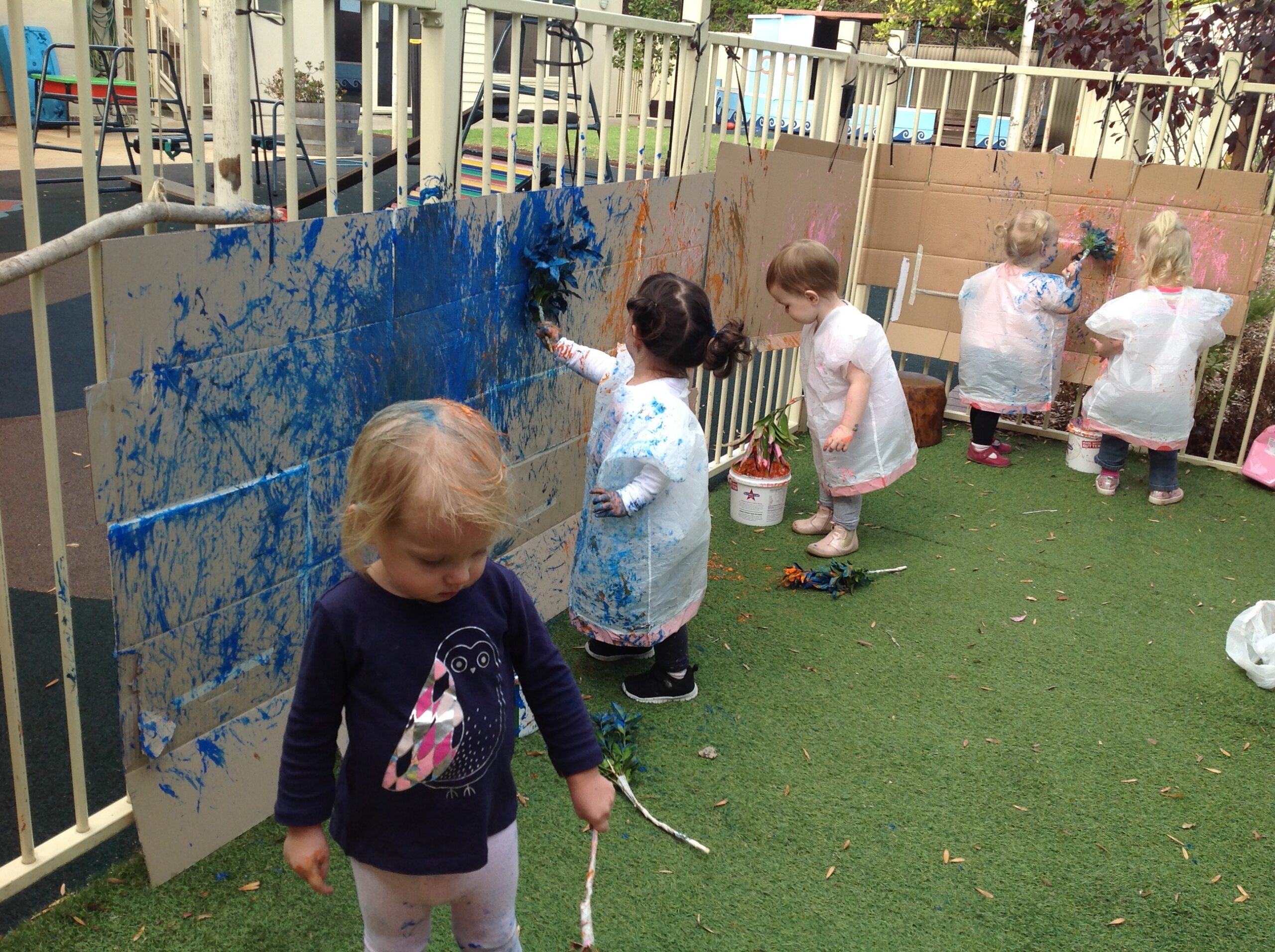 PAINTING WITH LEAVES (2)